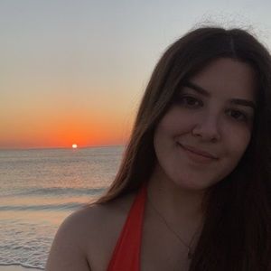 Meet your Posher, Arlette